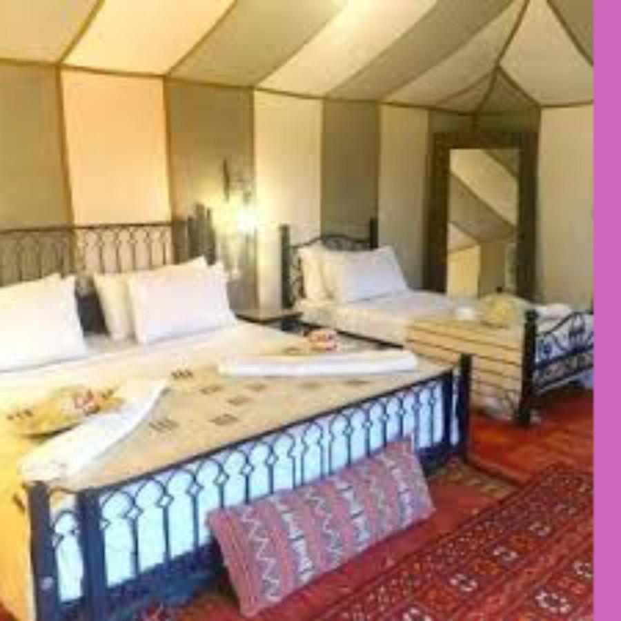Готель Merzouga-Traditional-Camp Екстер'єр фото